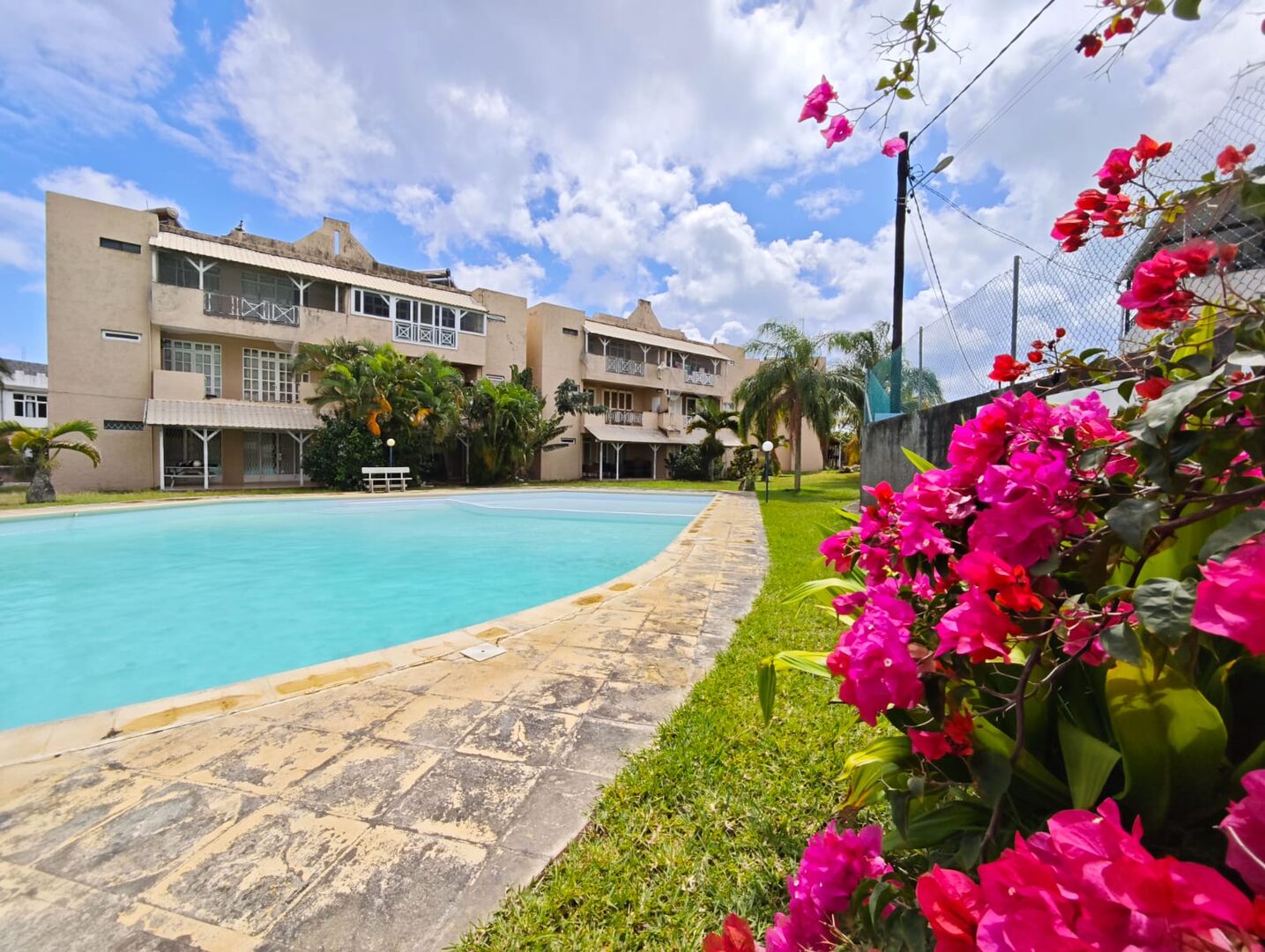 Furnished duplex for rent in Trou aux Biches – Trou aux Biches