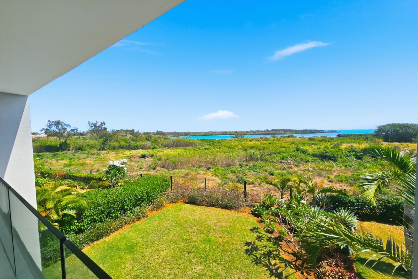 2 BEDROOM APARTMENT WITH SEA VIEW FOR RENT IN ST ANTOINE - NORTH – St Antoine