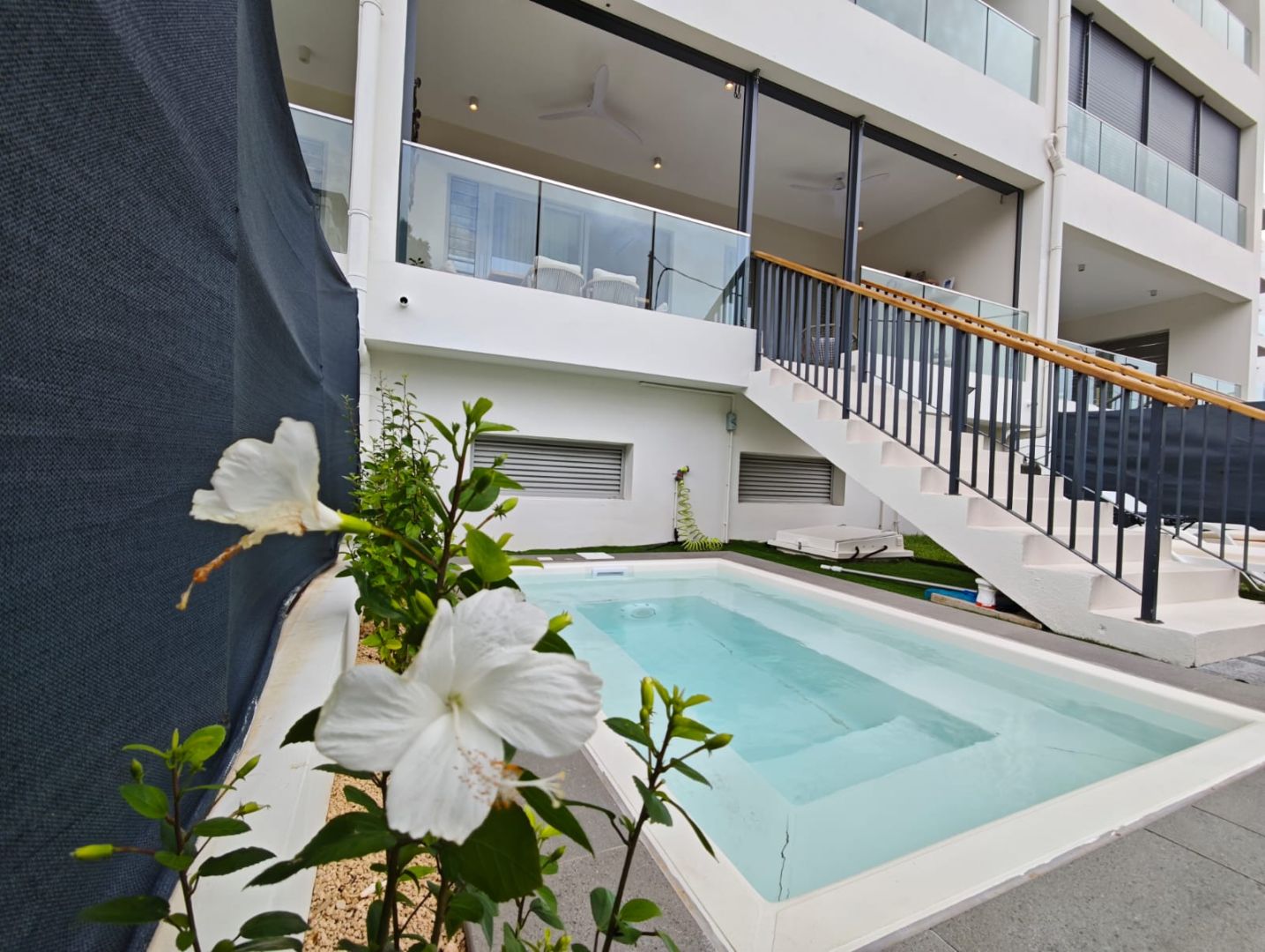ACCESSIBLE TO NON-CITIZENS- 2 BEDROOM GROUND FLOOR APARTMENT WITH PRIVATE POOL FOR SALE IN PÉREYBÈRE - NORTH – Péreybère