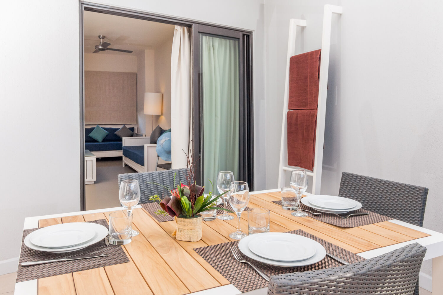 BE COSY  1 BEDROOM APARTMENT  BALCONY