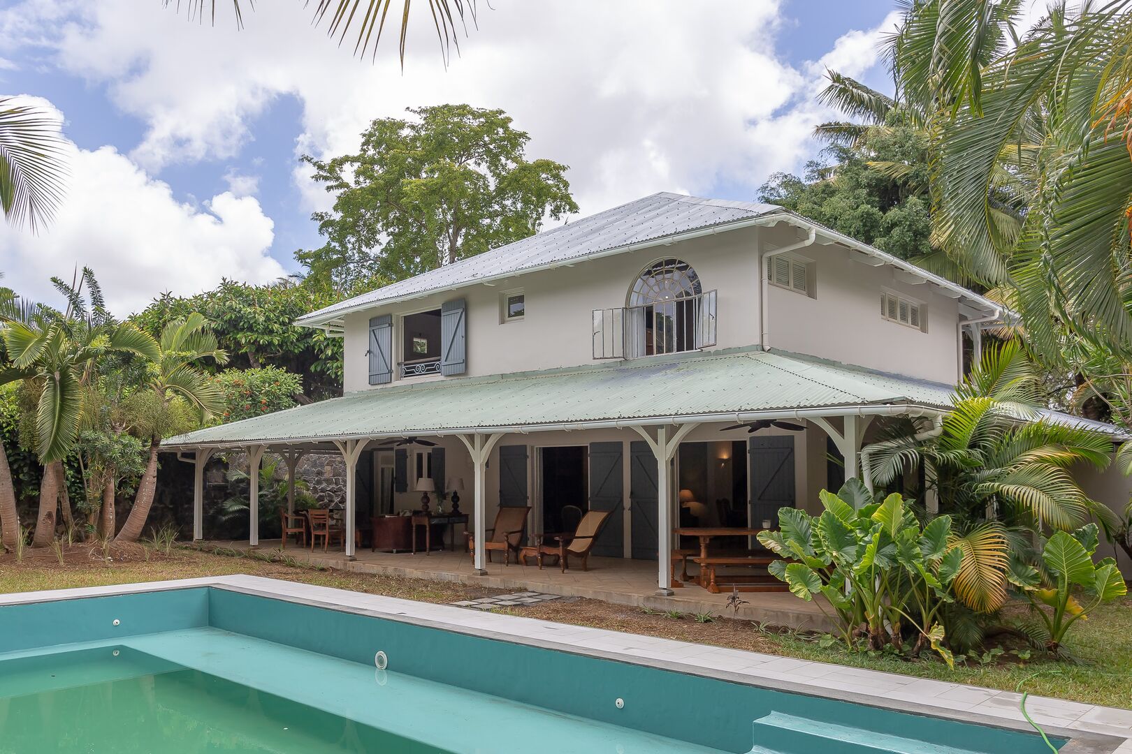 EXCEPTIONAL VILLA IN POINTE AUX CANONNIERS – NEAR THE SEA – Pointe aux Canonniers
