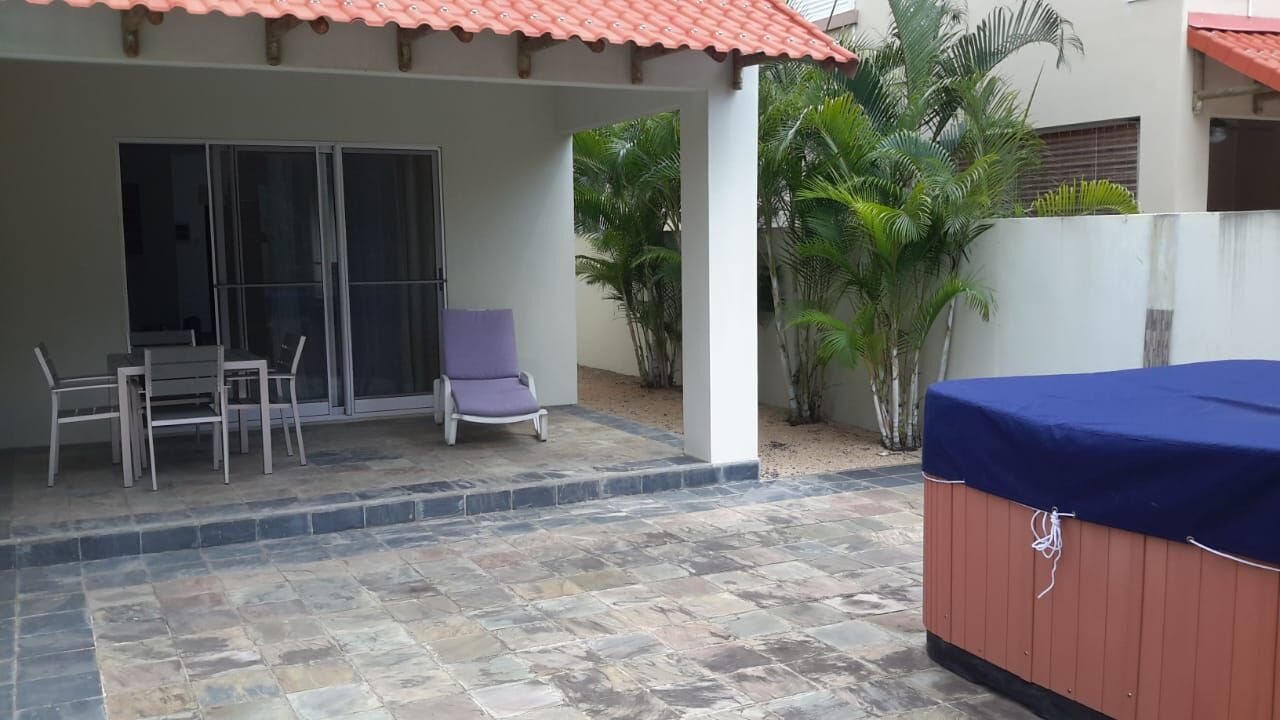 DUPLEX FOR RENT WITH PRIVATE JACUZZI – POINTE-AUX-PIMENTS - NORTH – Pointe aux Piments