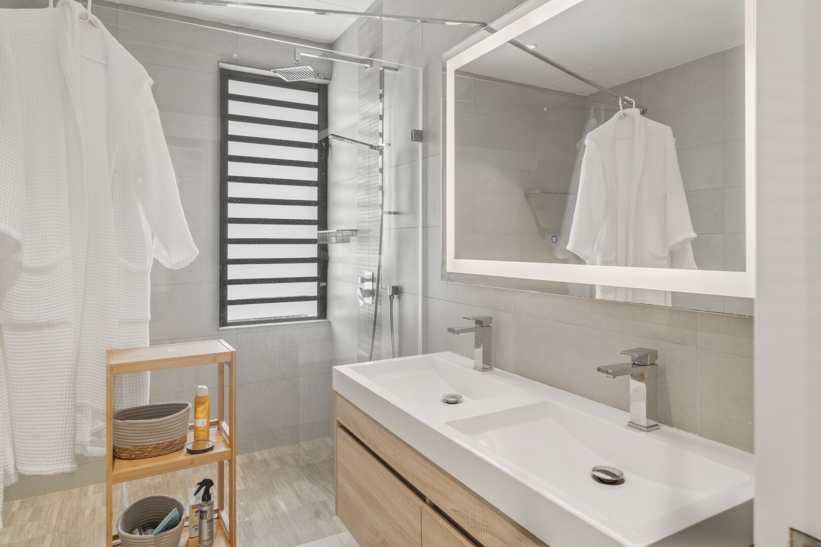 1st Bathroom  Copy