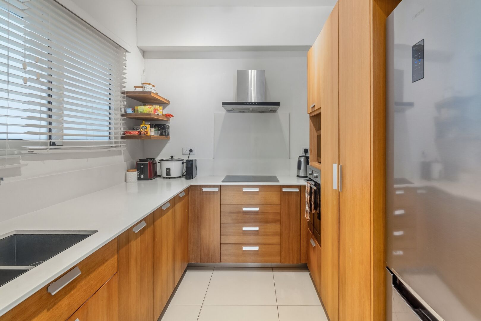 Kitchen 6