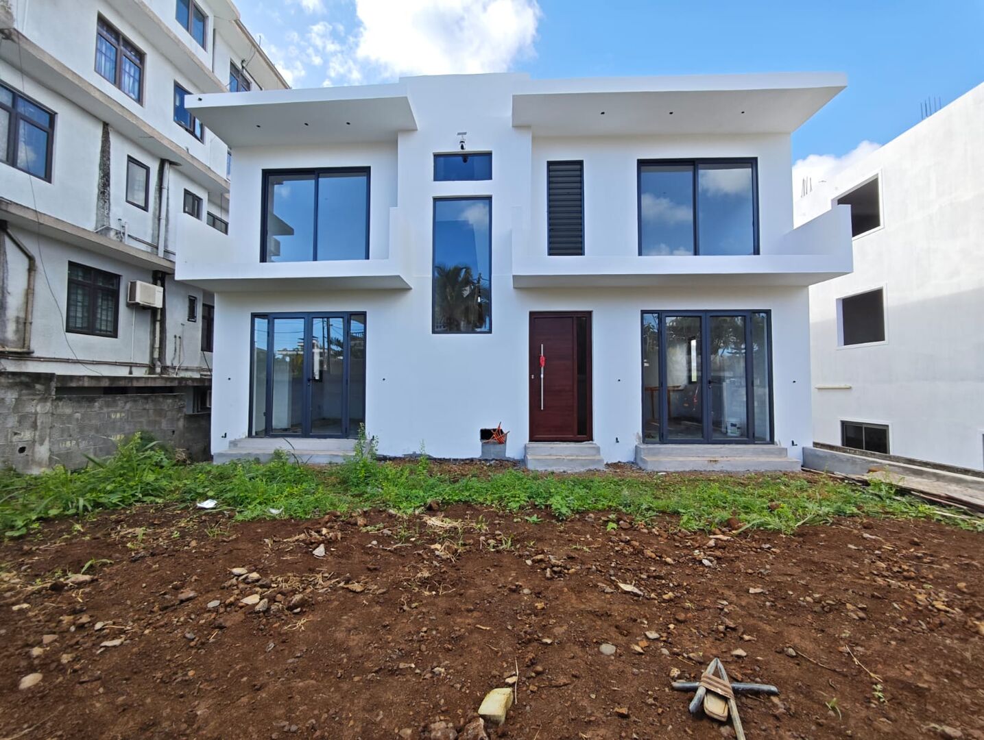 FOR RENT – 65 M² OFFICE IN GRAND BAIE – NORTH – Grand Baie