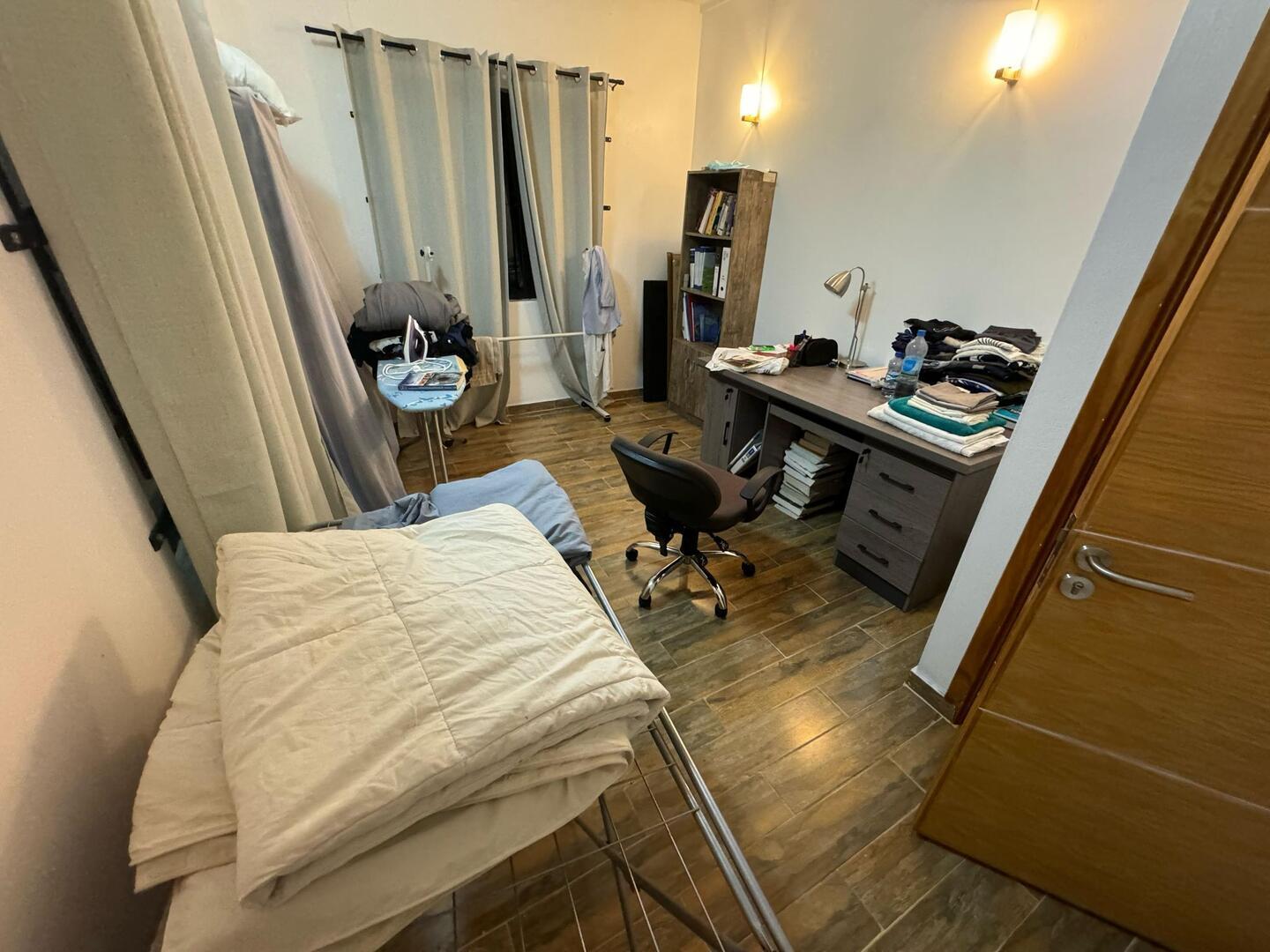 Villa Moderne de 3 Chambres à Vendre à Belle Mare au Morcellement Lakeview – Élégance et Sérénité en Bord de Lac