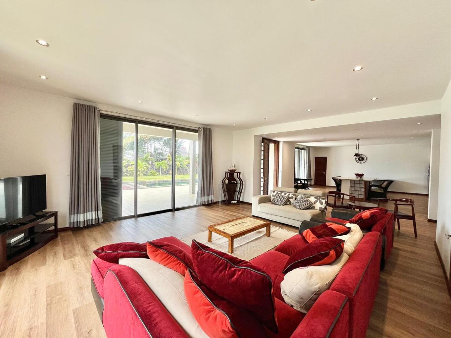 À Vendre – Villa RES Corail à Vieux Grand Port pieds dans l'eau