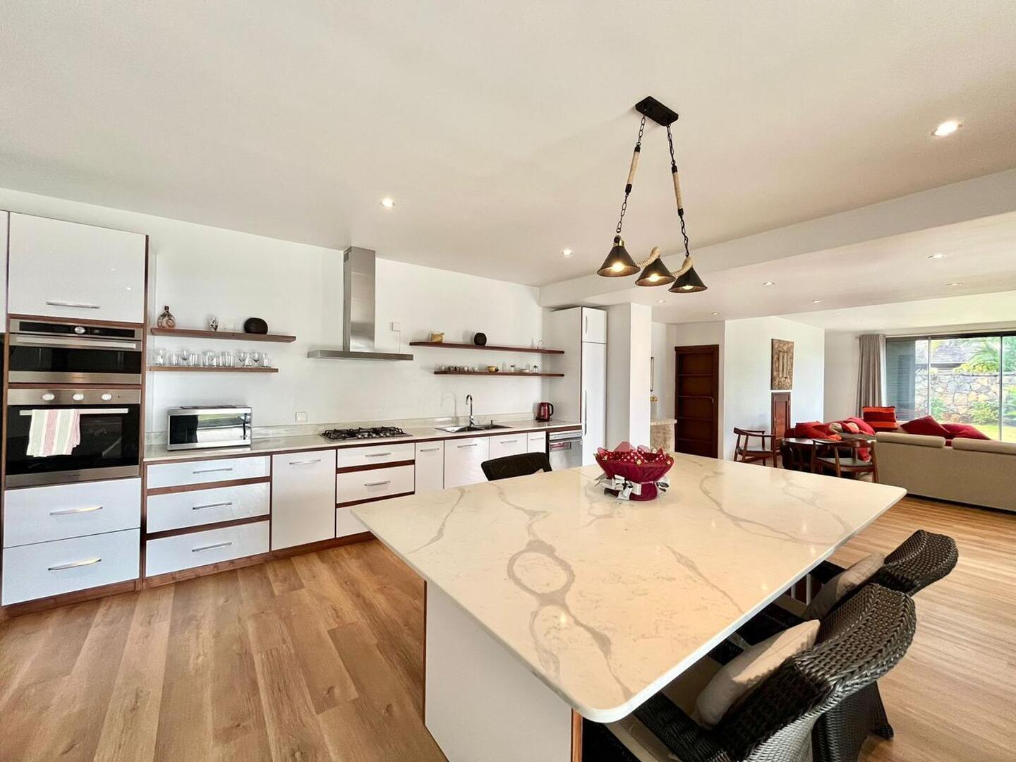 À Vendre – Villa RES Corail à Vieux Grand Port pieds dans l'eau