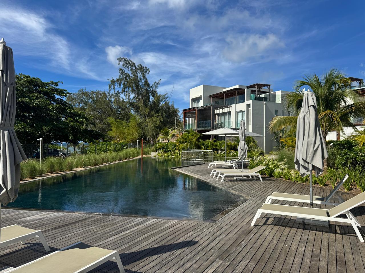 Penthouse en bord de mer à vendre – Pointe aux Piments