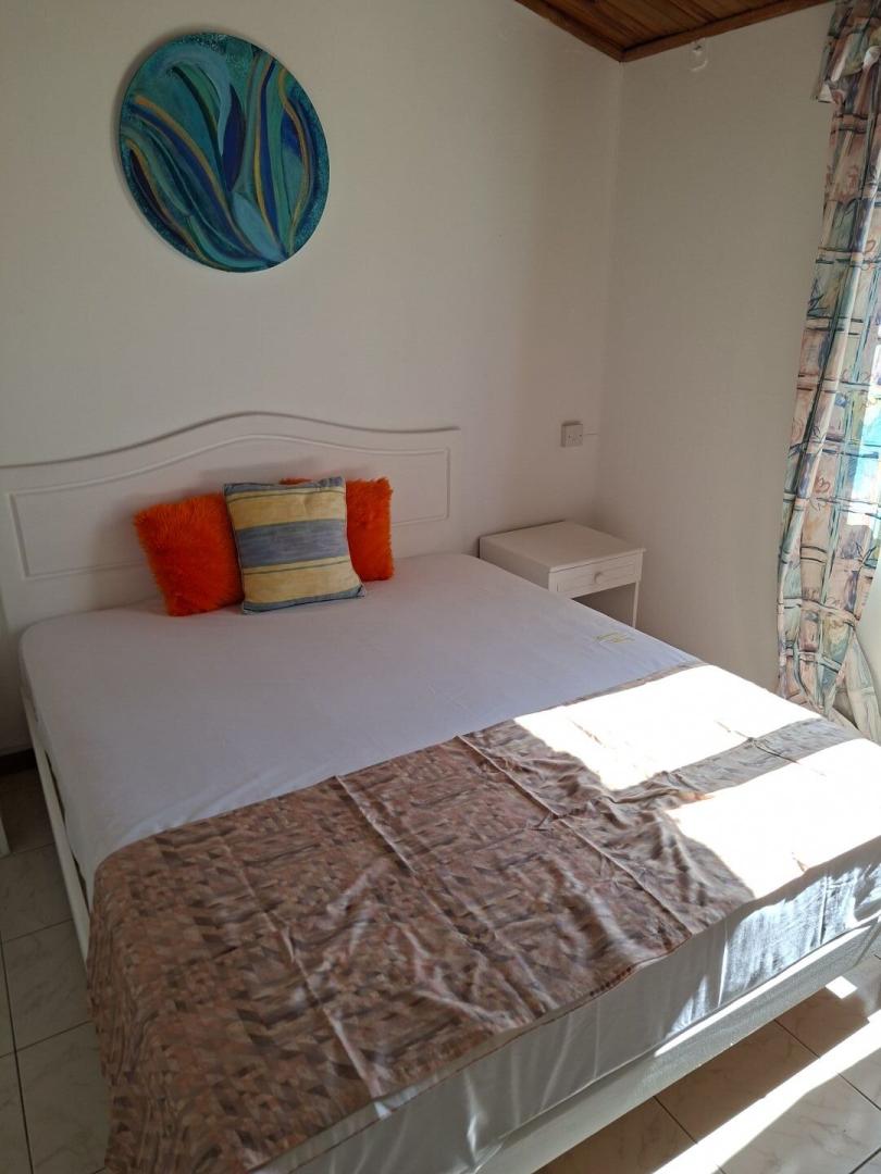 Duplex rénové de 3 chambres à vendre à Pointe aux Canonniers – Emplacement premium au nord de l’île Maurice
