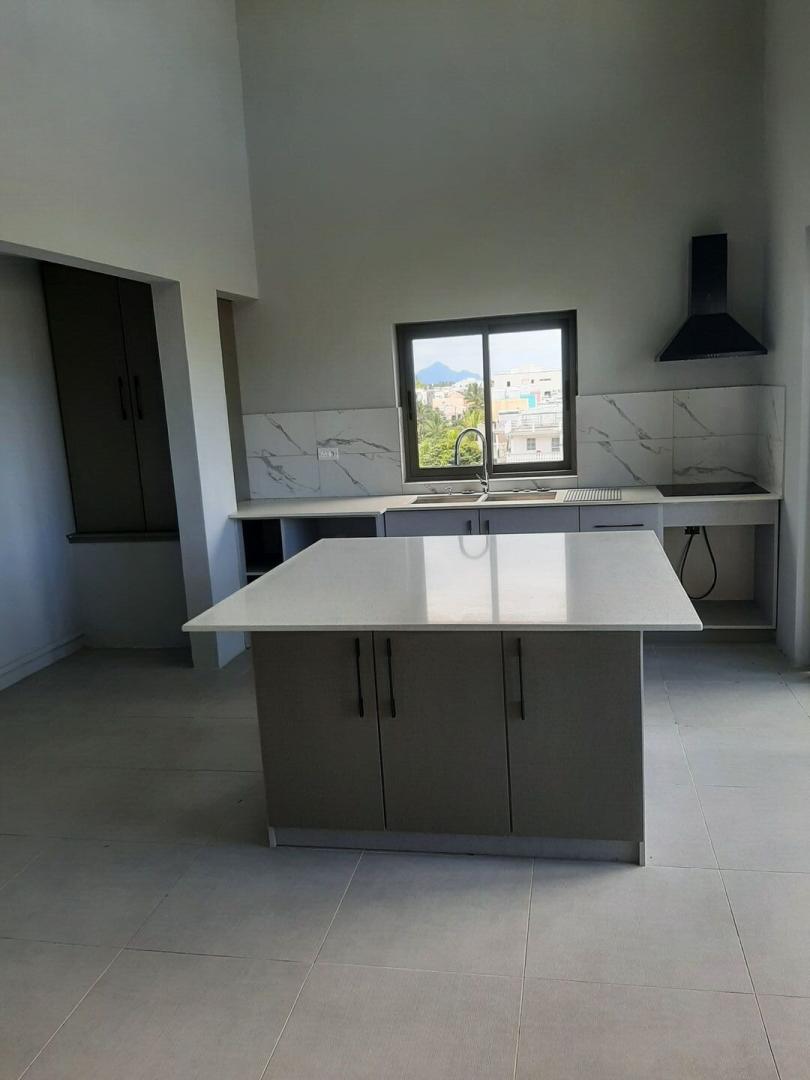 Penthouse de luxe de 3 chambres à vendre à Flic en Flac | Mavis Properties Mauritius
