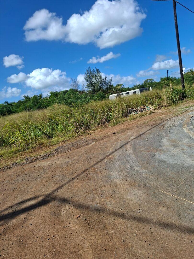 Terrain Résidentiel à Vendre à Balaclava – 7 Perches
