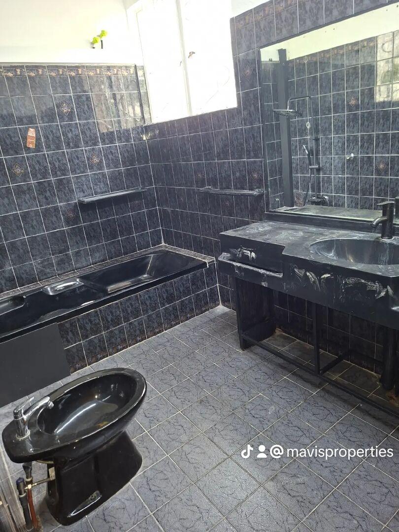Maison à vendre – 34 perches à Floréal, Maurice | Maison familiale avec studio & appartement indépendant