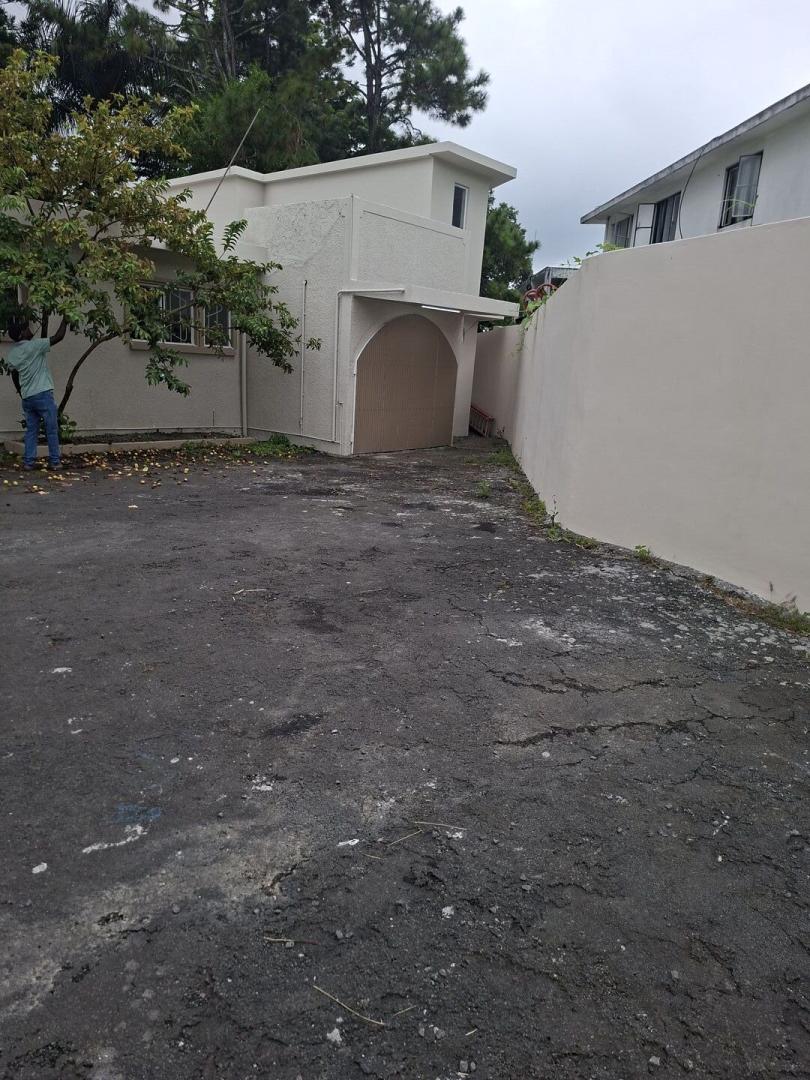 Maison à vendre – 34 perches à Floréal, Maurice | Maison familiale avec studio & appartement indépendant