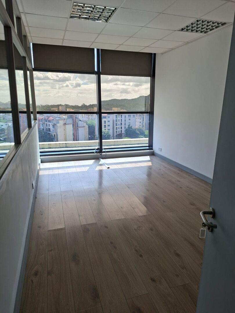Bureau à Louer à Nexteracom Tower – Espace Professionnel de 148 m²