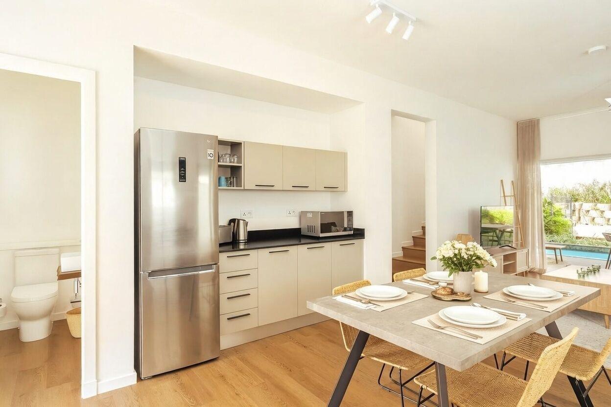 Duplex RES de Luxe de 3 Chambres à Vendre à West 17, Black River – Accessible aux Acquéreurs Étrangers