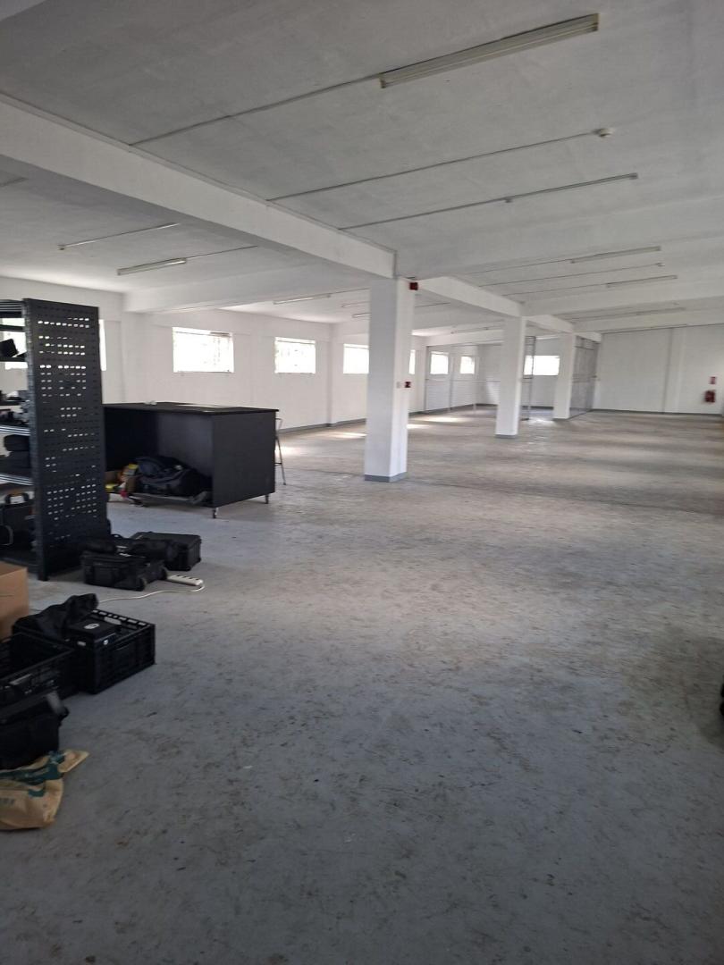 Espace commercial de 500 m² à louer sur Military Road, Port-Louis – Emplacement stratégique pour votre entreprise