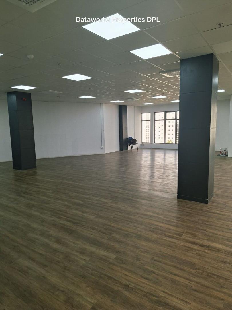 Bureau Moderne à Louer à Cybercity, Ébène – 170 m² avec 2 Places de Parking