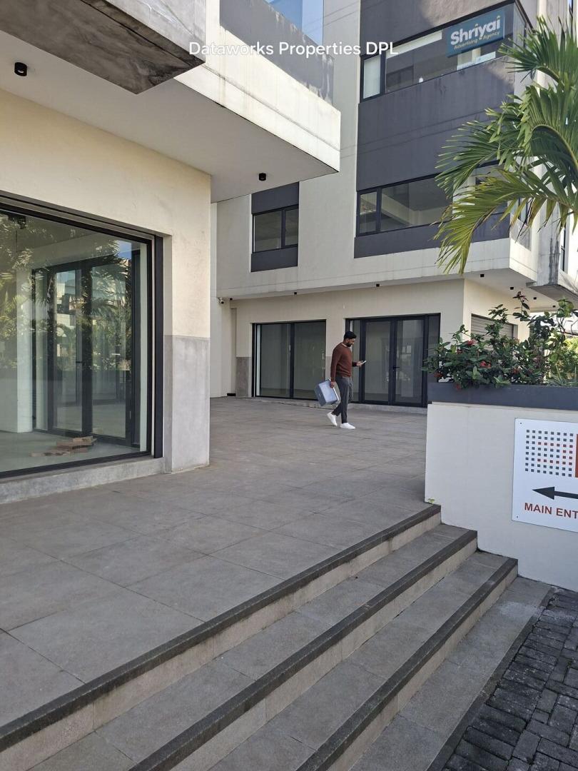 Bureau premium de 102 m² à vendre à Cybercity, Ébène