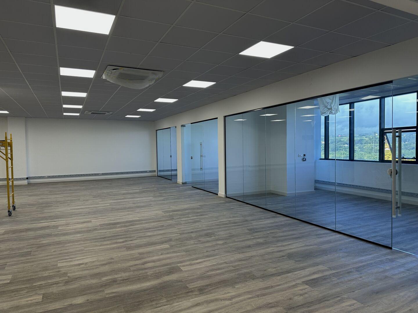 Bureau à louer à Cybercity Ébène | Bureau entièrement équipé de 265 m² | Île Maurice