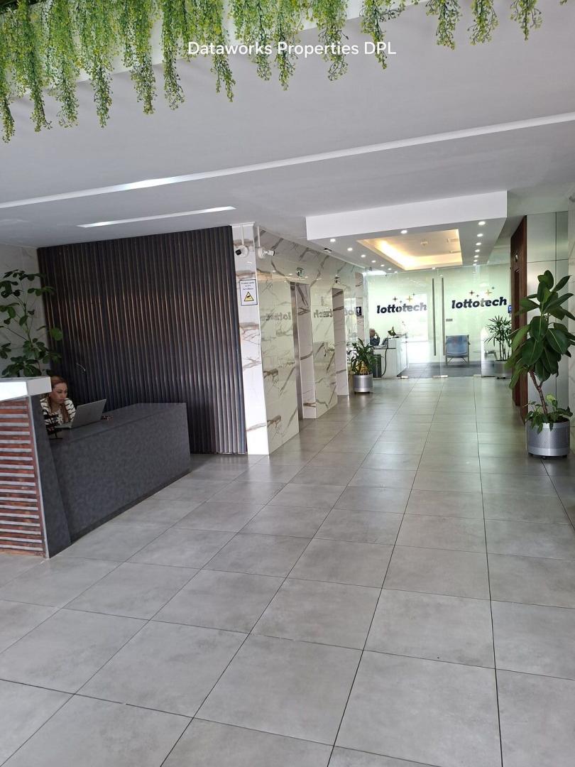 Bureau haut de gamme à louer à Cybercity, Ébène | Espace commercial de 1 500 m² entièrement aménagé