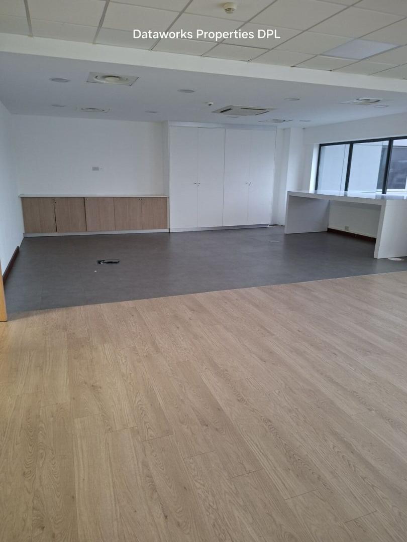 Bureau à louer à Cybercity, Ébène | Espace de bureau haut de gamme entièrement aménagé de 750 m²