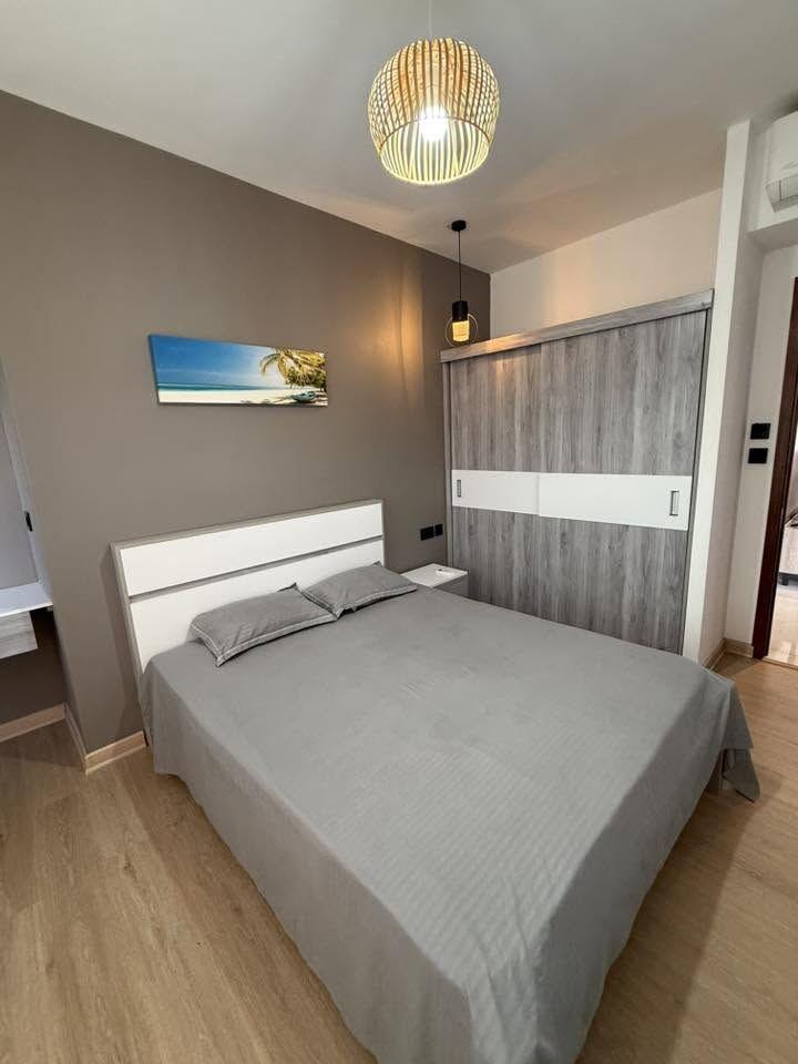 Villa de luxe de 4 chambres à vendre à Grand Baie – À distance de marche du Super U | Piscine privée | Entièrement meublée