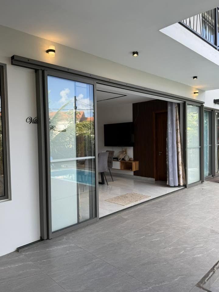 Villa de luxe de 4 chambres à vendre à Grand Baie – À distance de marche du Super U | Piscine privée | Entièrement meublée
