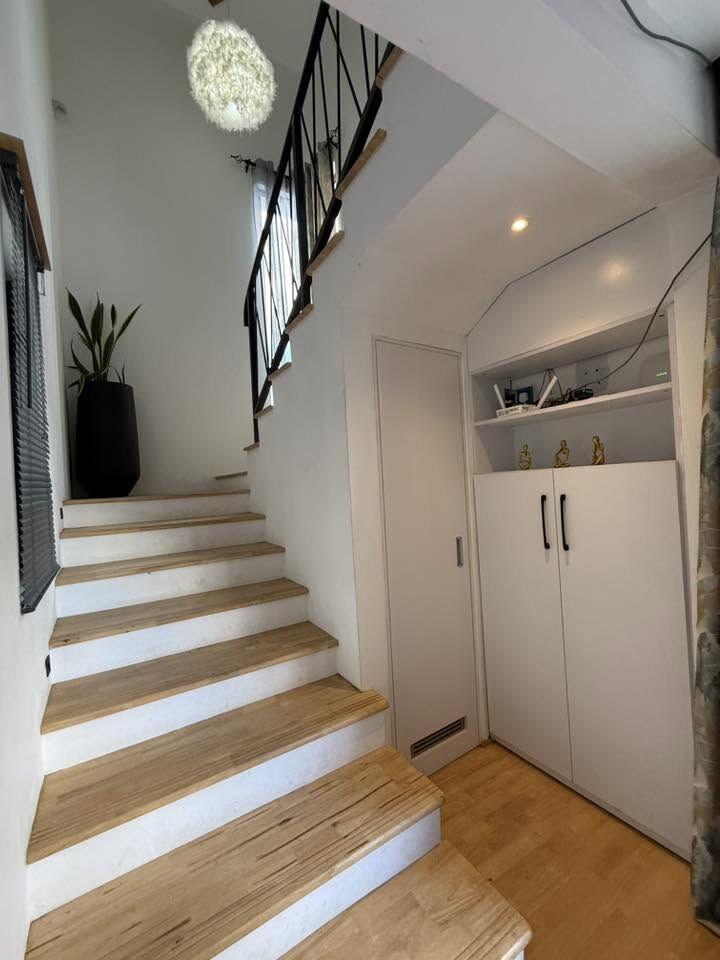 Villa de luxe de 4 chambres à vendre à Grand Baie – À distance de marche du Super U | Piscine privée | Entièrement meublée
