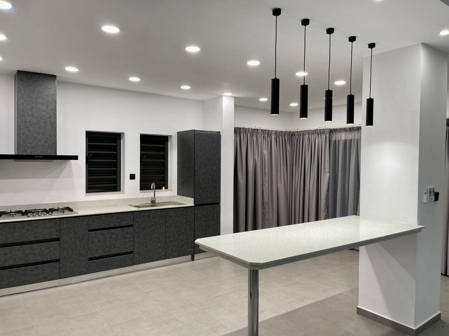 Duplex / Townhouse Neuf à Louer à Maurice avec Piscine Privée