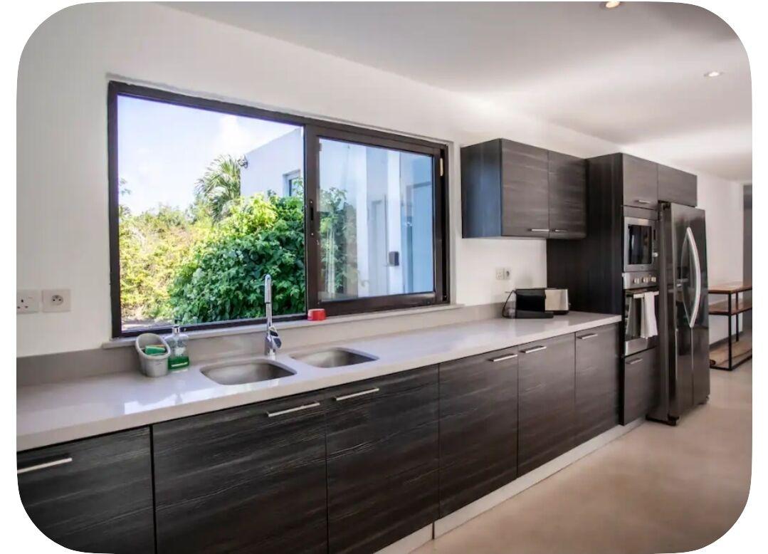 Villa 3 Chambres avec Piscine à Vendre à Grand Baie l’Île Maurice – Terrain d’environ 1 000 m²