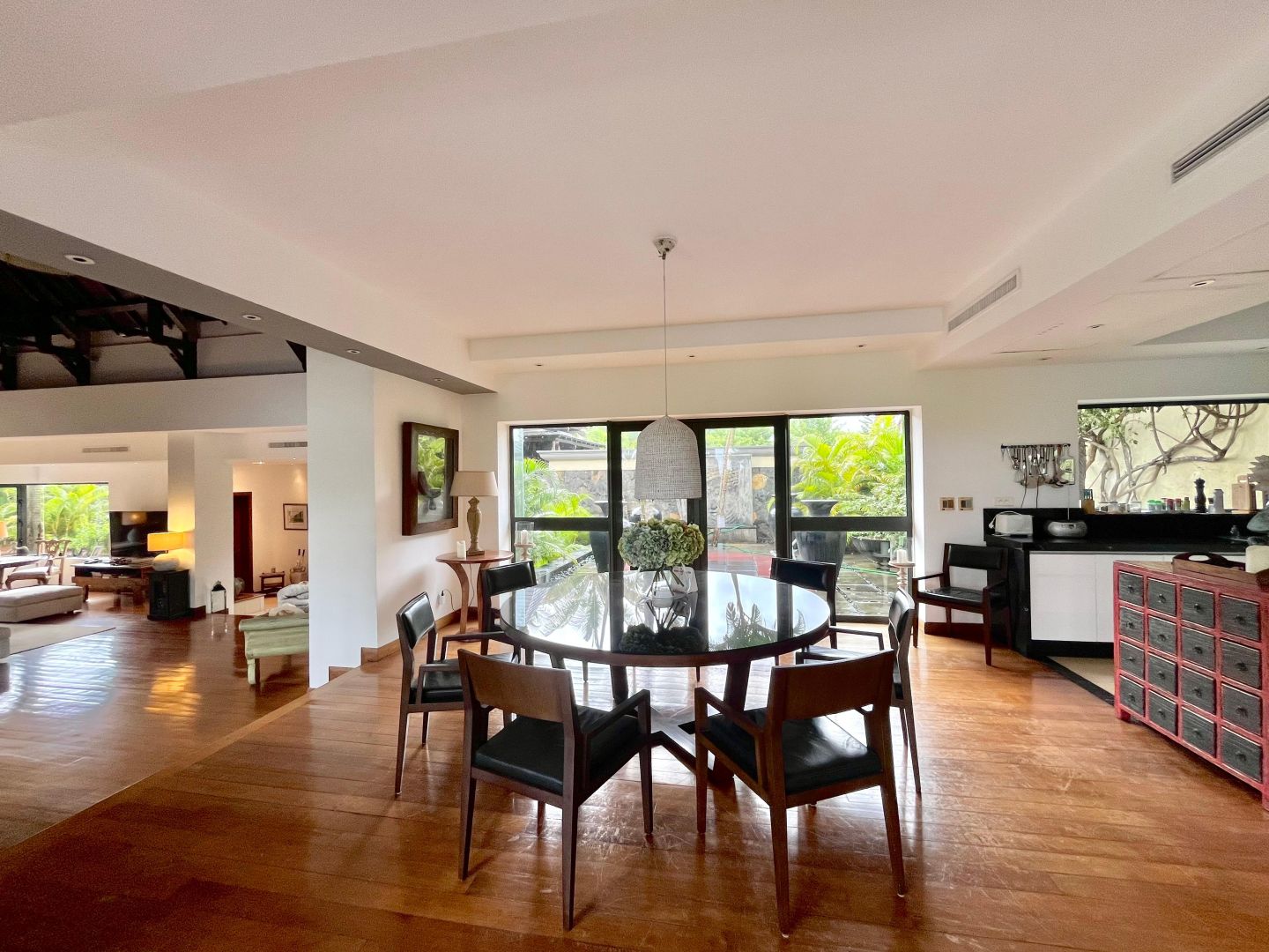 7 Bedroom Other's Image 5