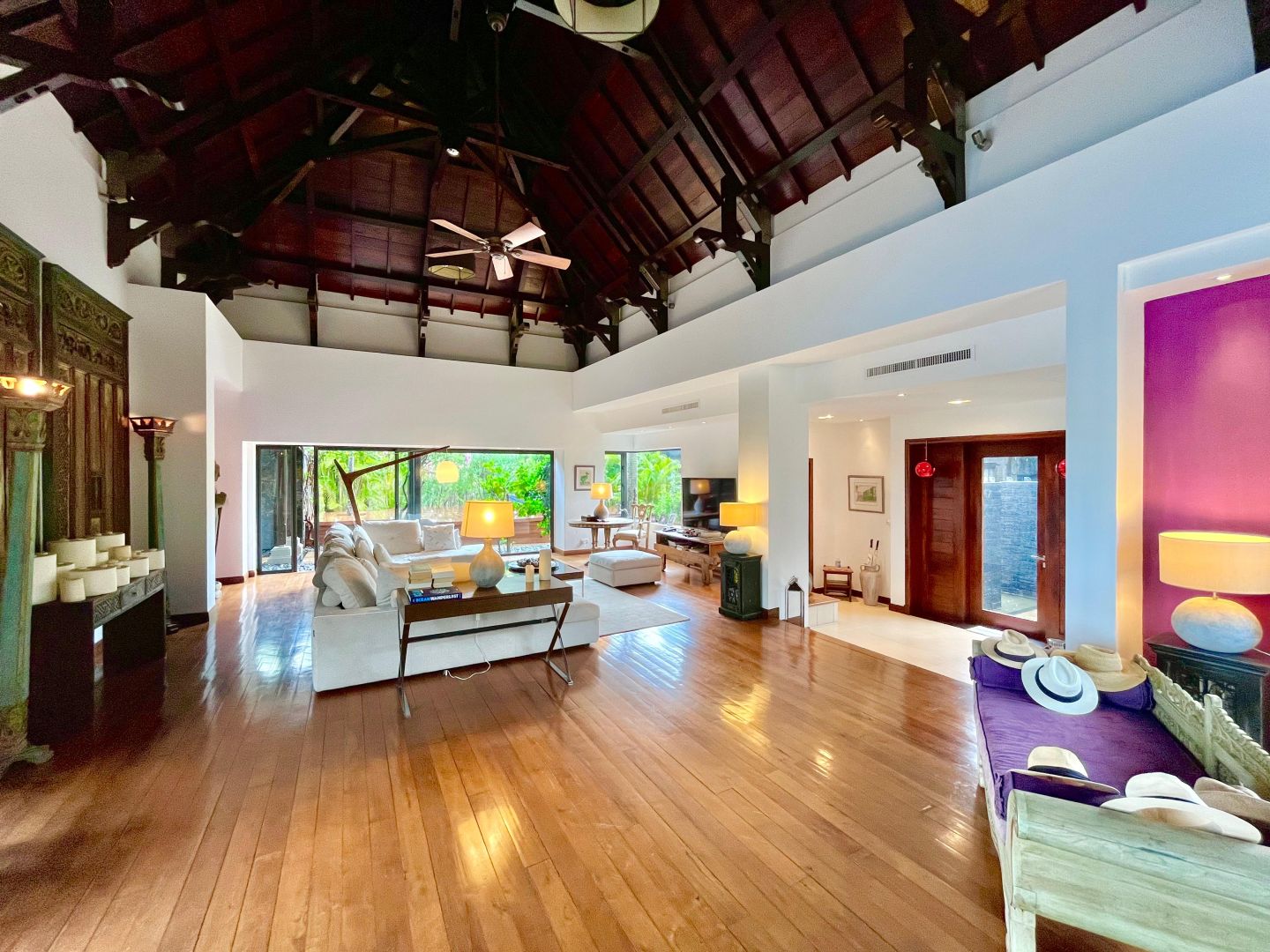 7 Bedroom Other's Image 4