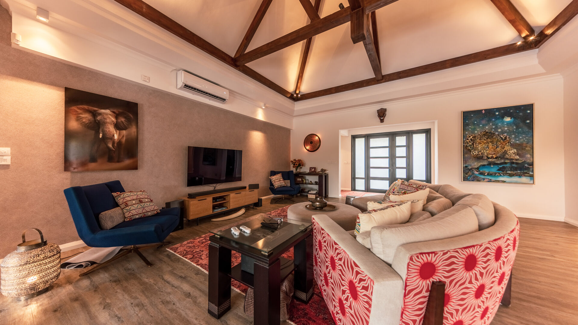 4 Bedroom Other's Image 8