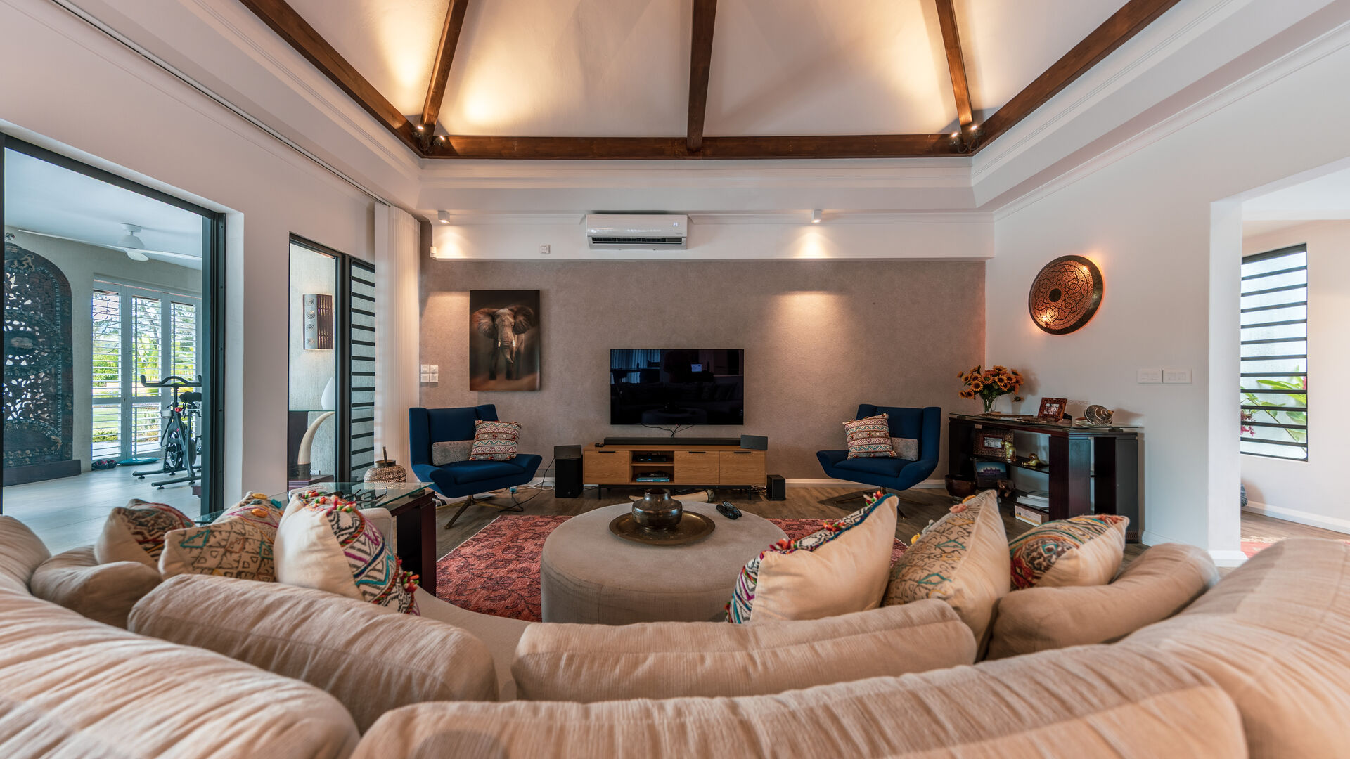 4 Bedroom Other's Image 6