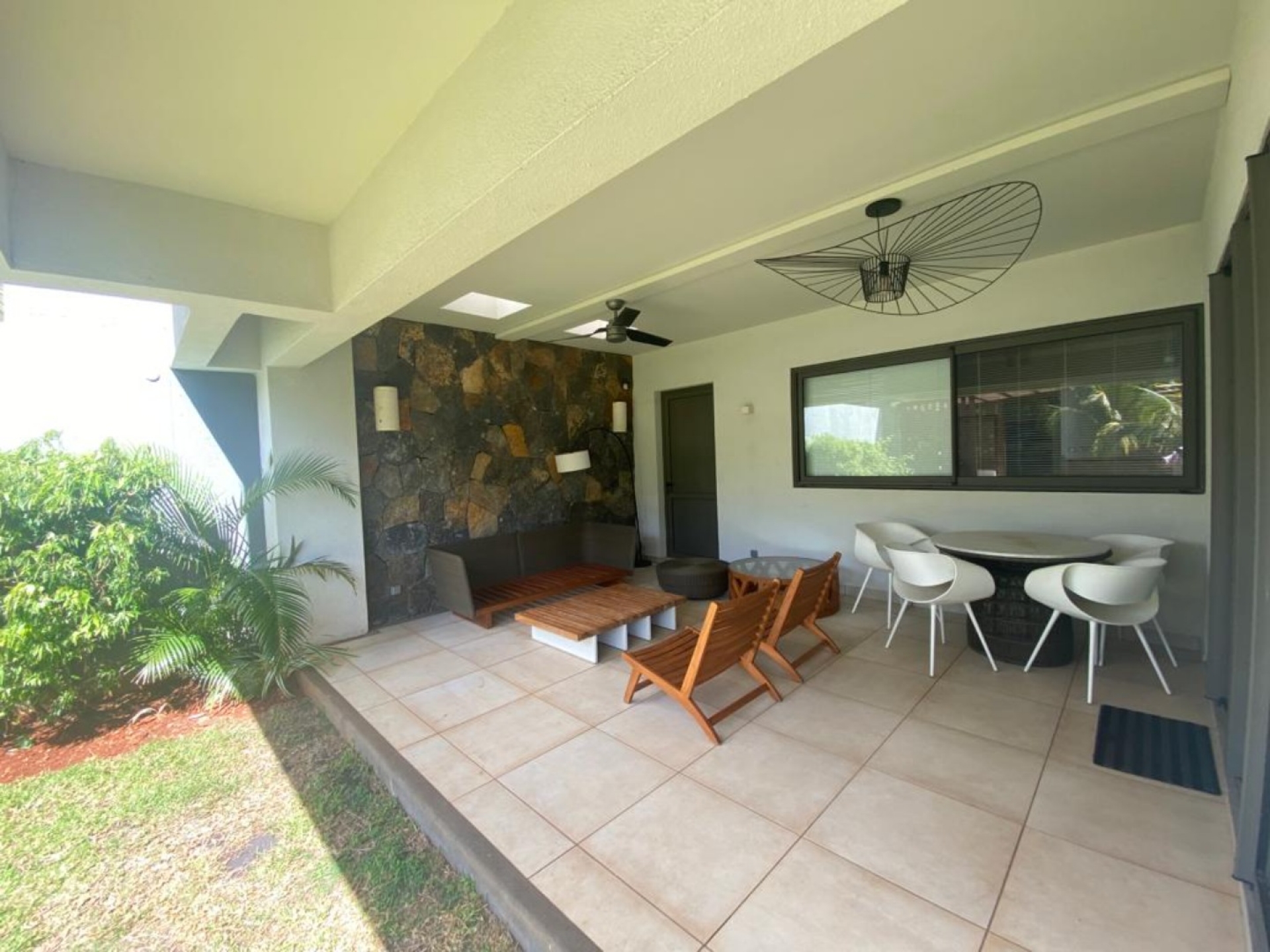 4 Bedroom Other's Image 3