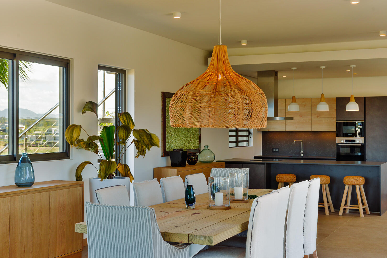 4 Bedroom Other's Image 8