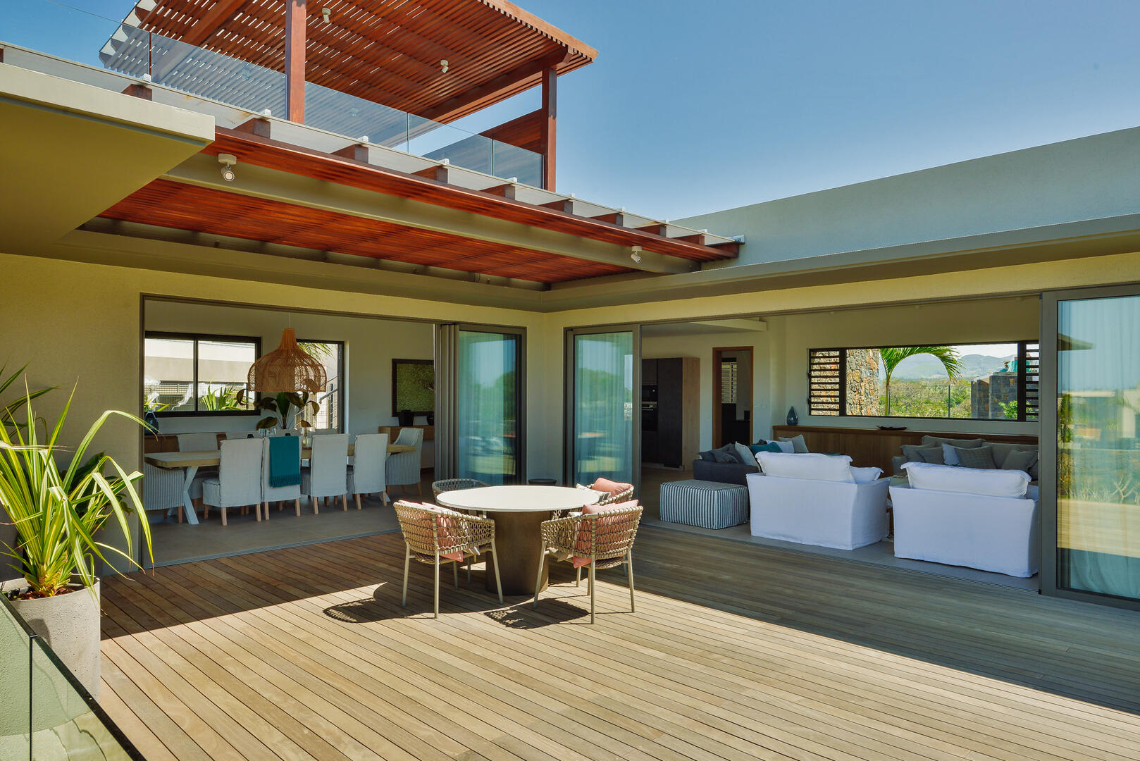 4 Bedroom Other's Image 4
