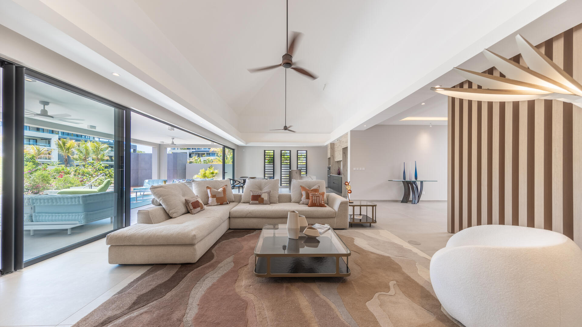 4 Bedroom Other's Image 3