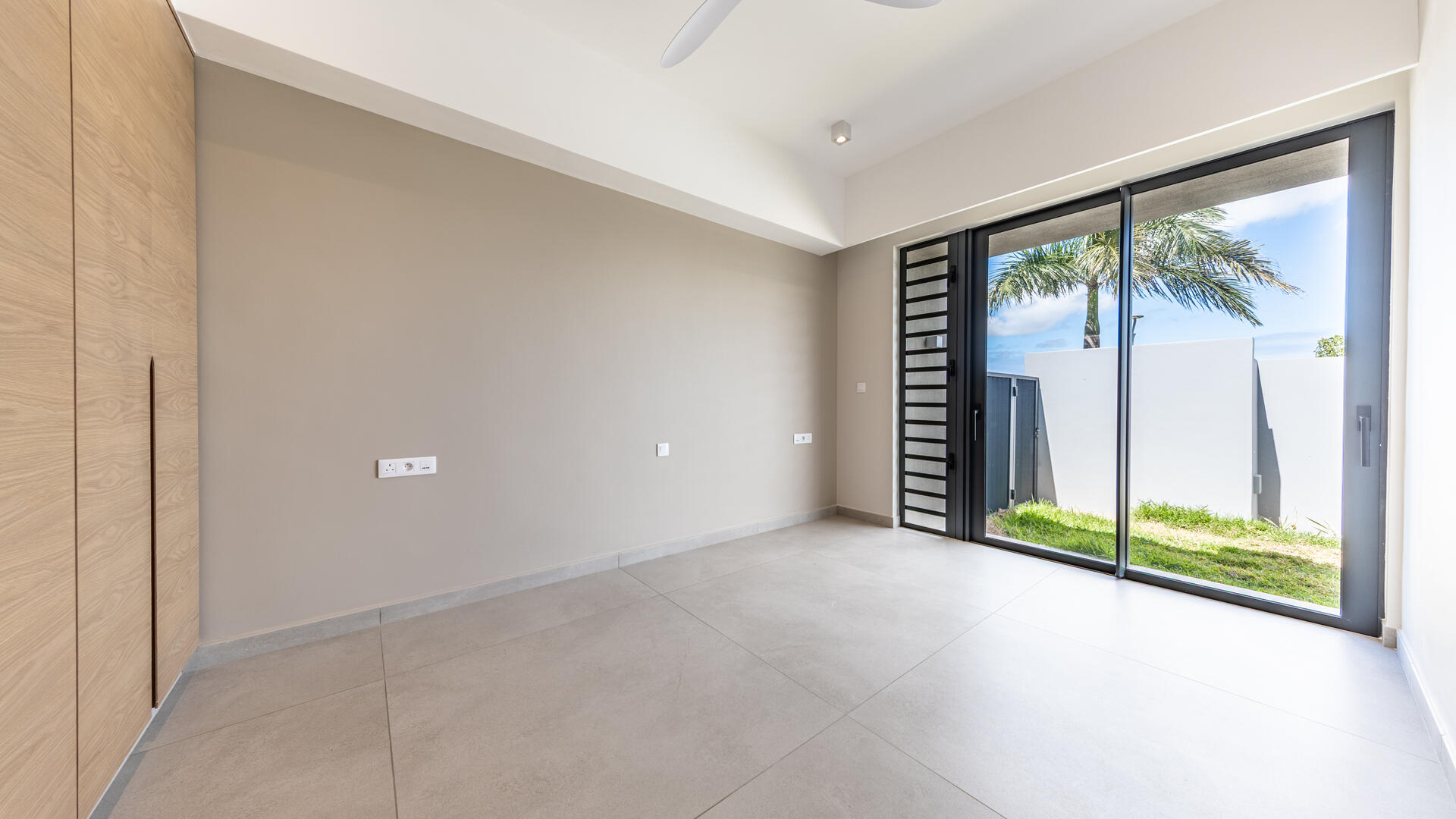 4 Bedroom Other's Image 10