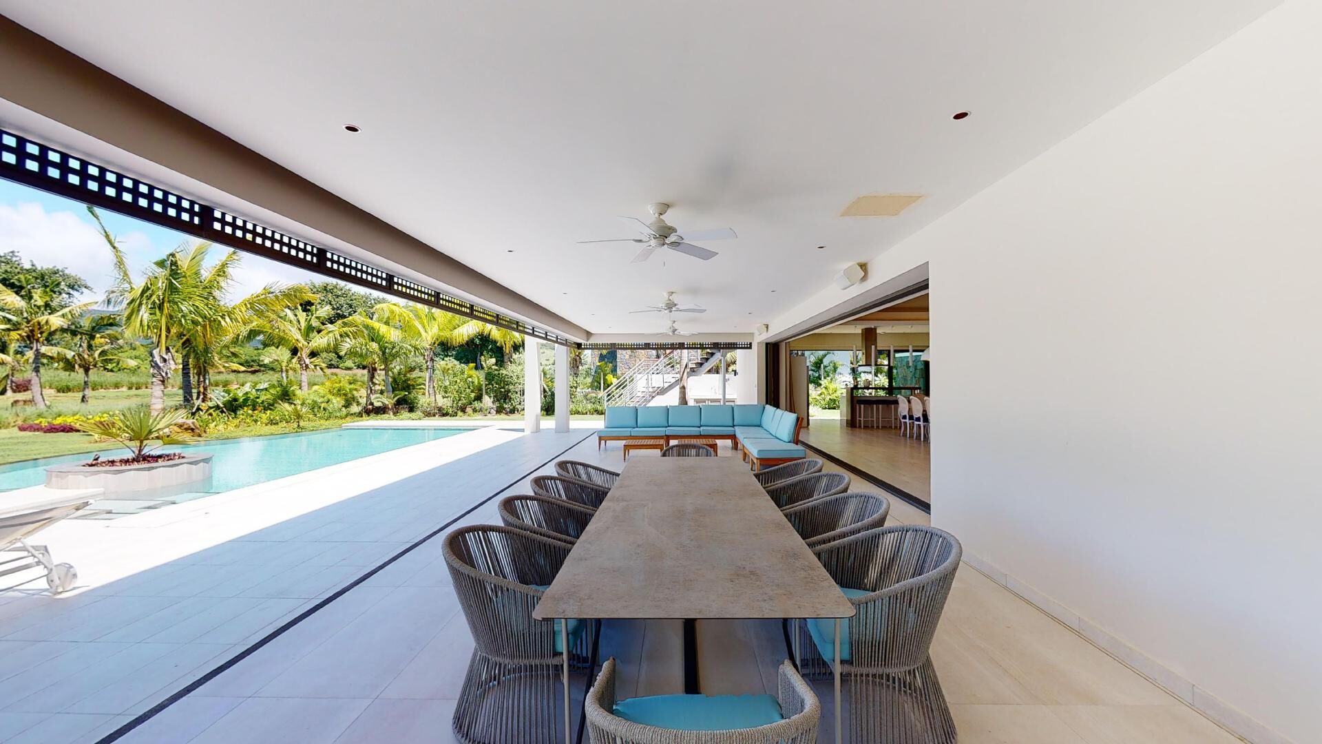 4 Bedroom Other's Image 6