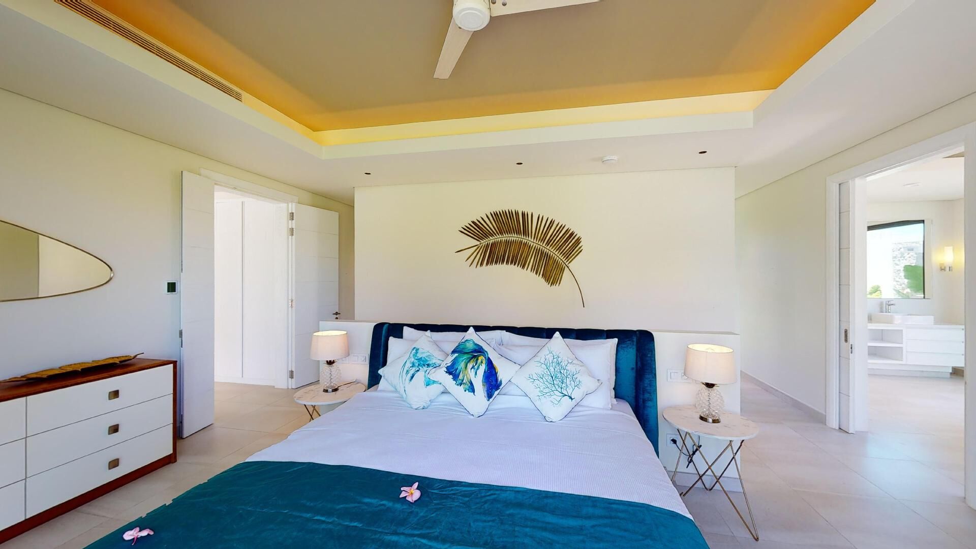 4 Bedroom Other's Image 8