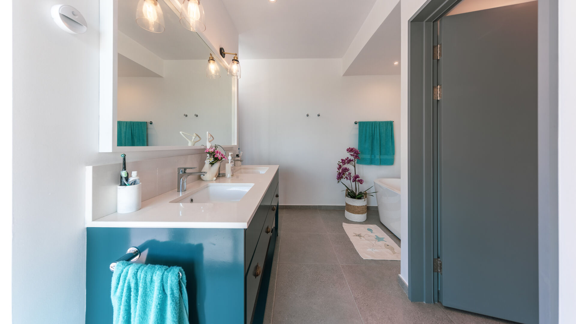 3 Bedroom Other's Image 9