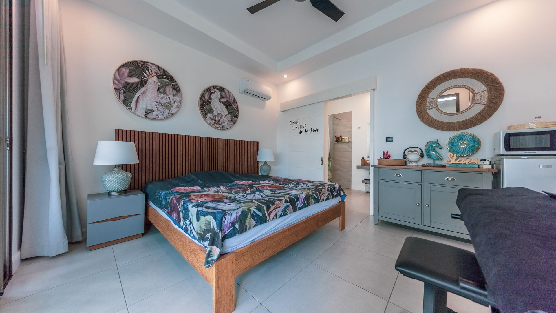 4 Bedroom Other's Image 14