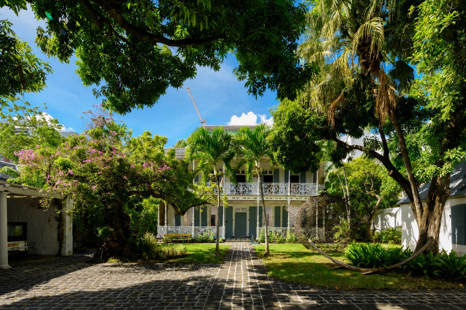 7-комн. house, Port Louis
