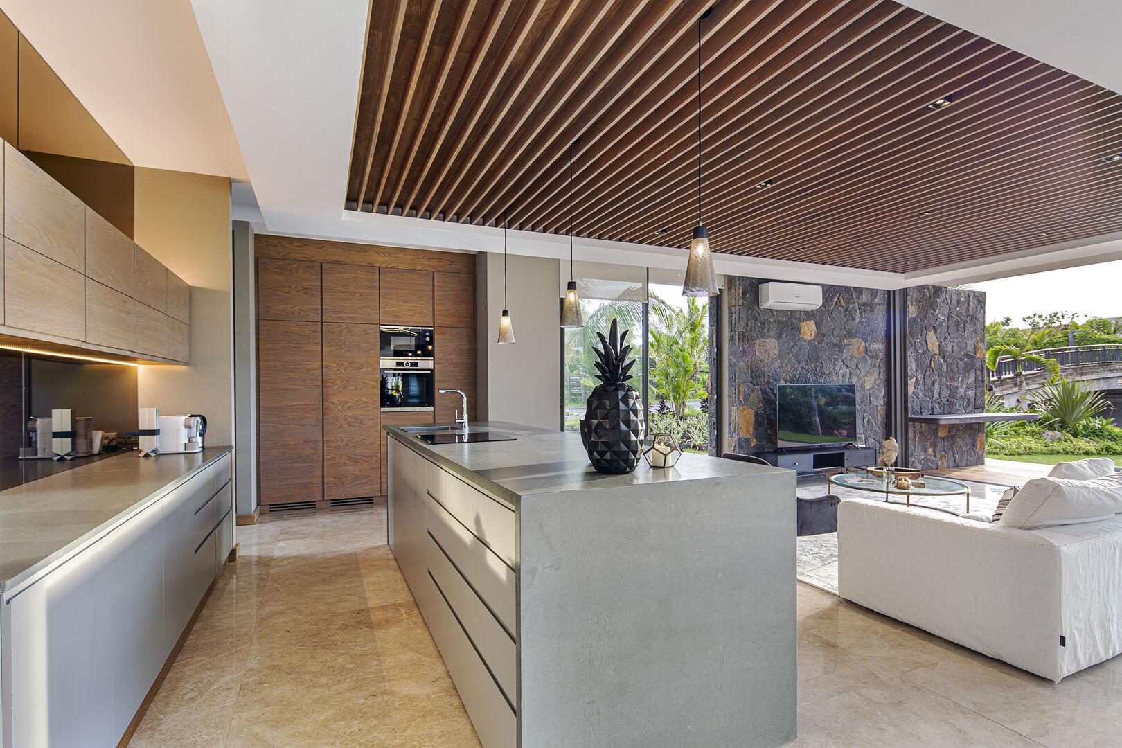 5 Bedroom Villa/Townhouse's Image 11