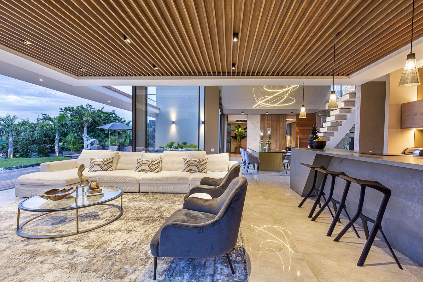5 Bedroom Villa/Townhouse's Image 7