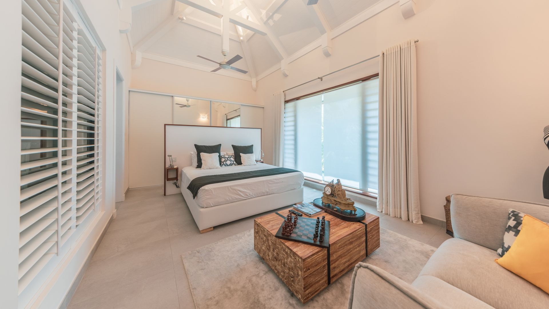 5 Bedroom Other's Image 3