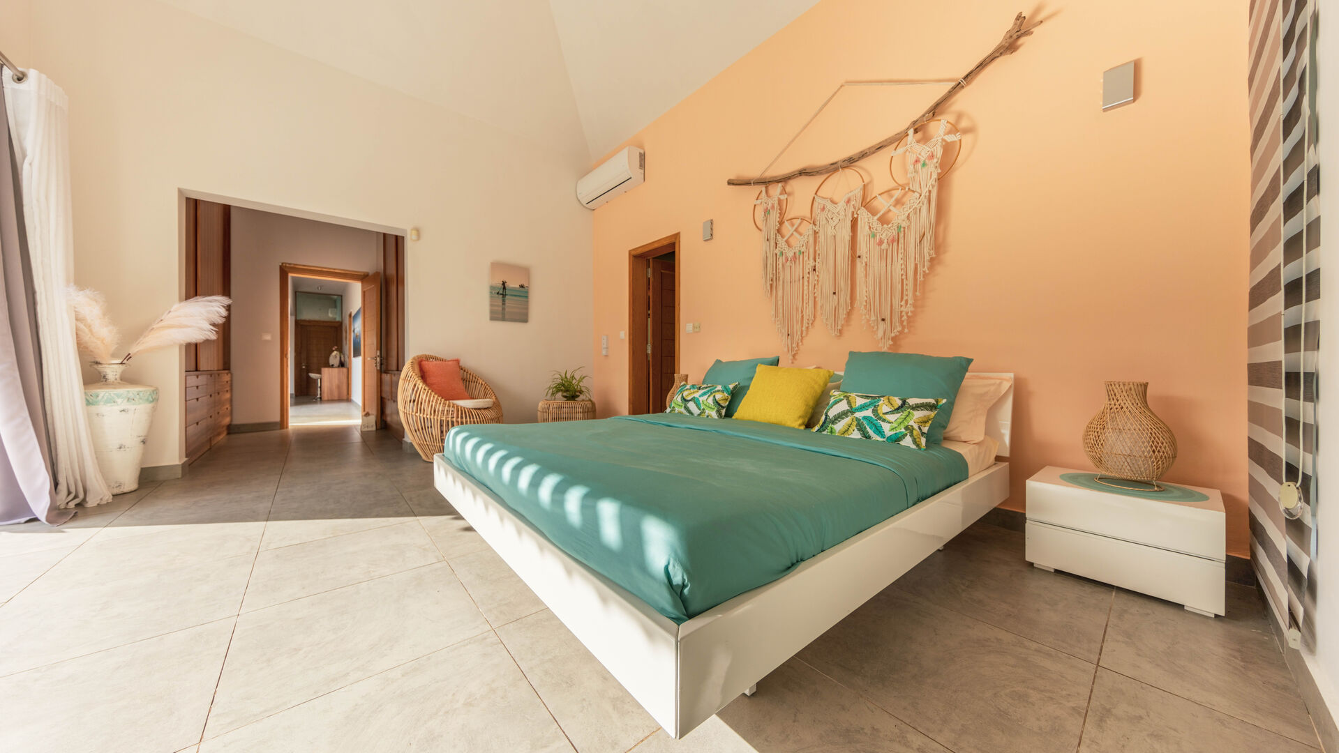 4 Bedroom Other's Image 16