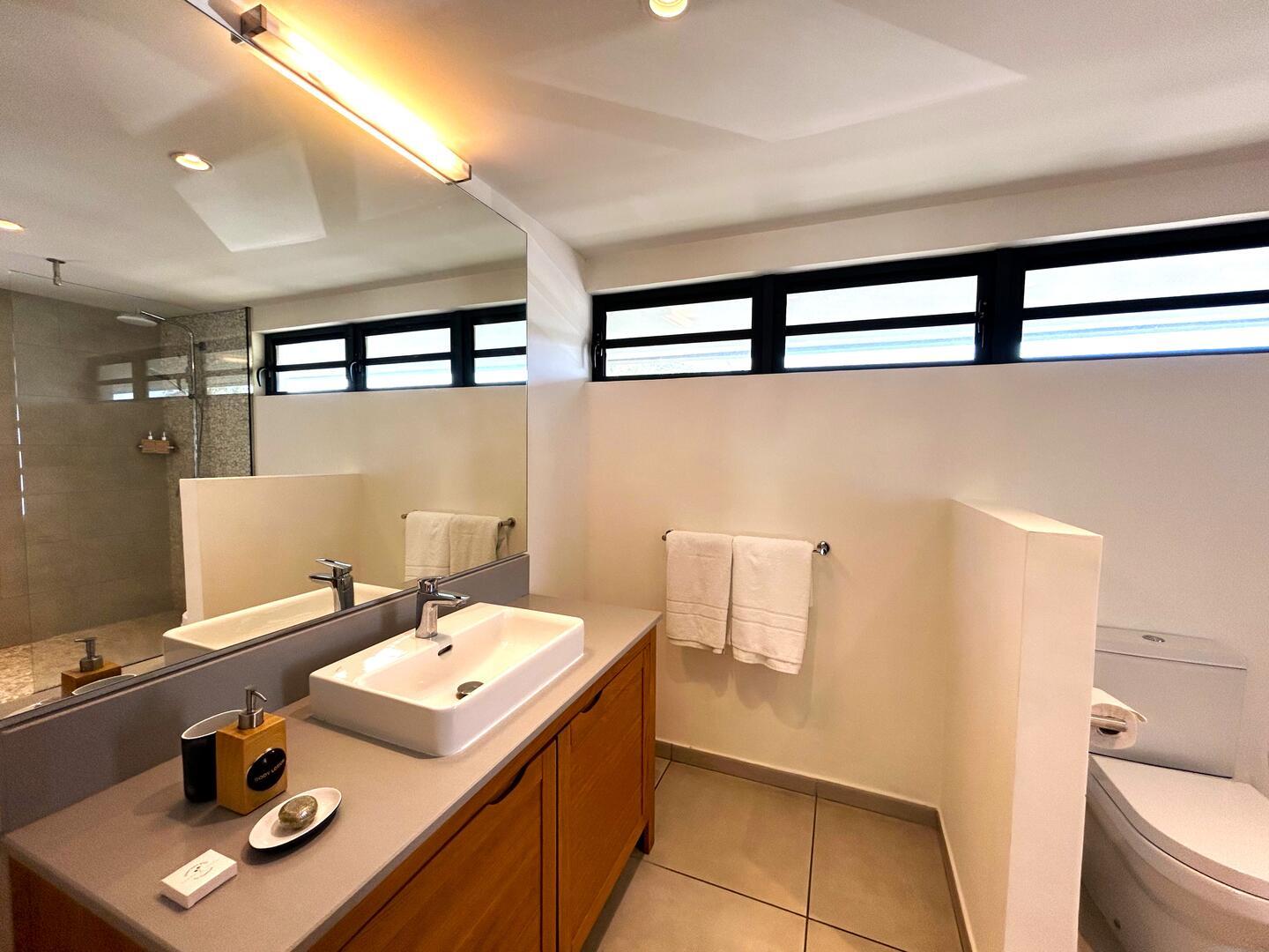 3 Bedroom Other's Image 8